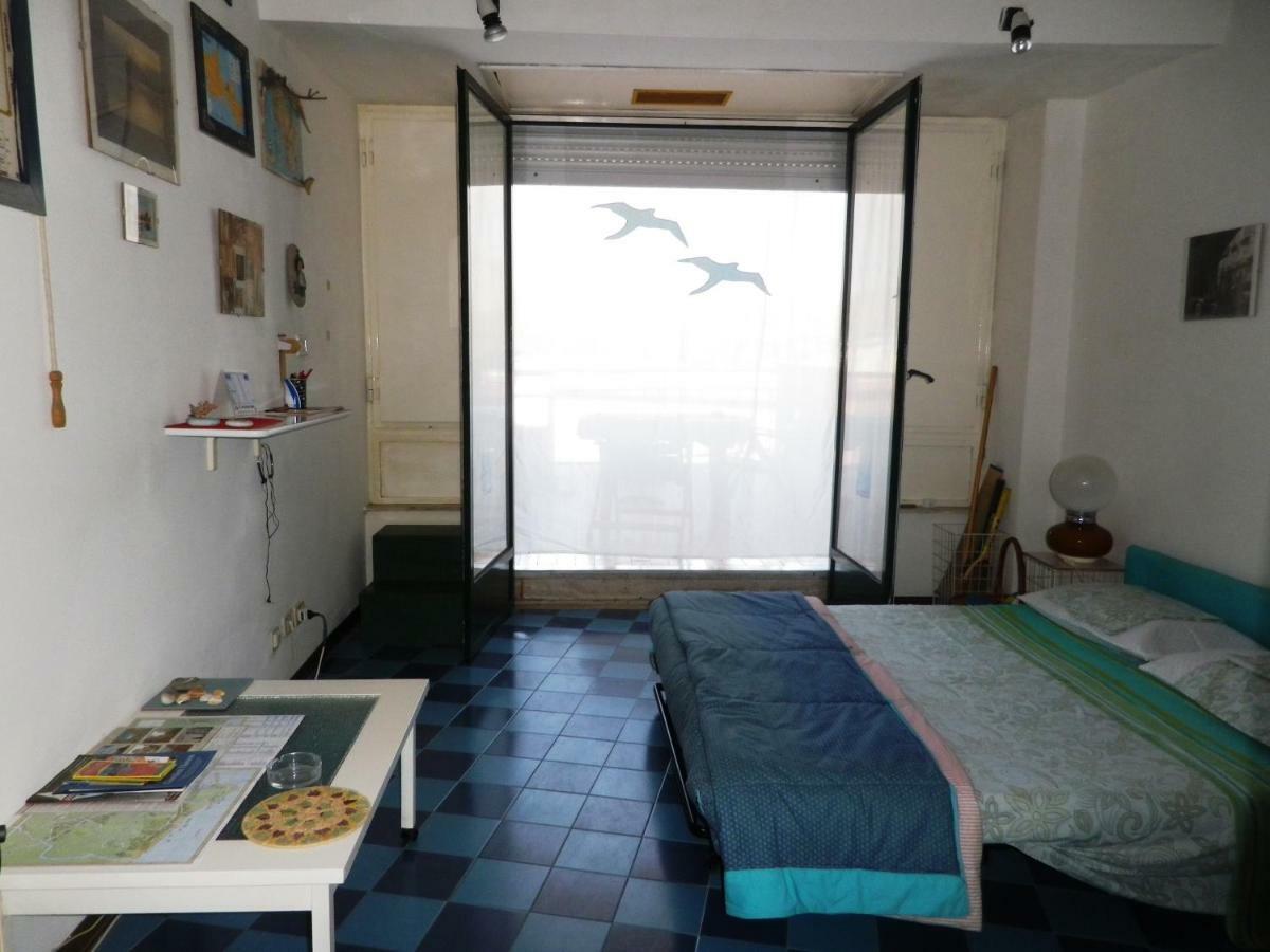 Aparthotel pietre nere à Giardini-Naxos Extérieur photo